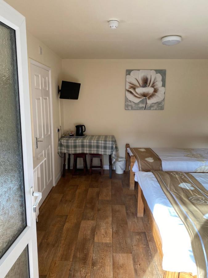 Clarendon Lodge - Accommodation Only スケッグネス エクステリア 写真