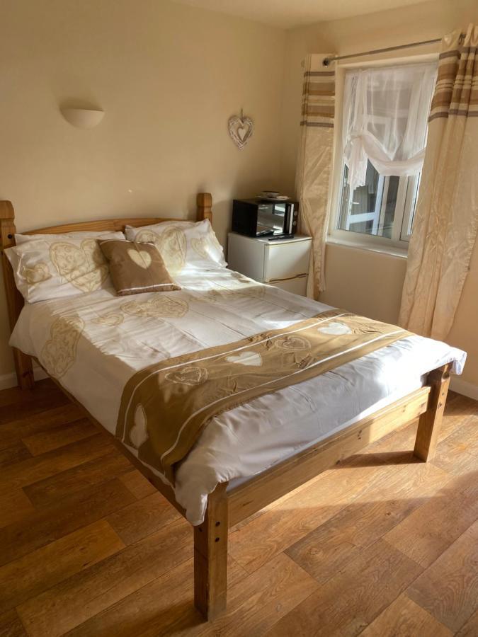 Clarendon Lodge - Accommodation Only スケッグネス エクステリア 写真