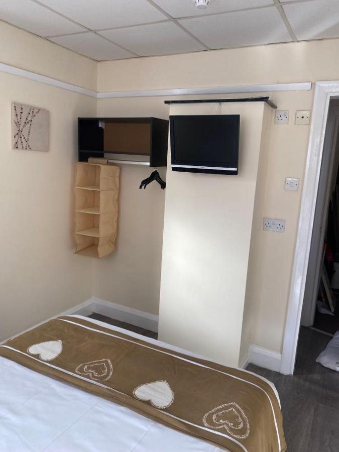 Clarendon Lodge - Accommodation Only スケッグネス エクステリア 写真