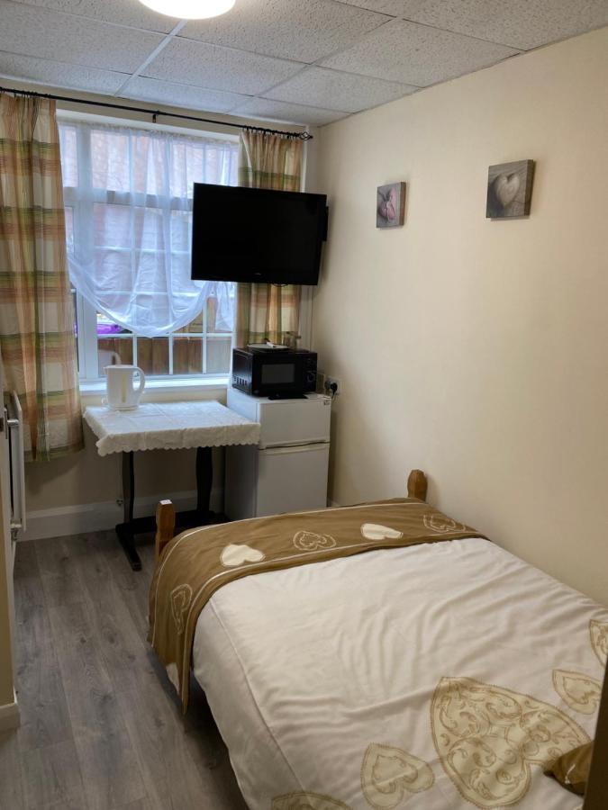 Clarendon Lodge - Accommodation Only スケッグネス エクステリア 写真
