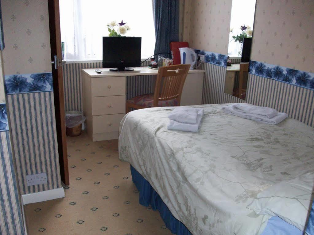 Clarendon Lodge - Accommodation Only スケッグネス エクステリア 写真